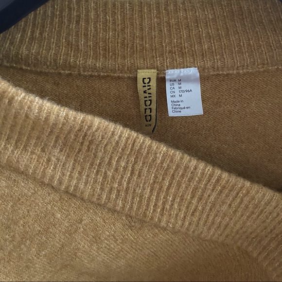 H&M Tan color wide sleeves cardigan - Picture 4 of 4